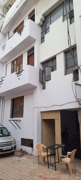 Aashirwad pg Home - Co-ed hostel in Delhi