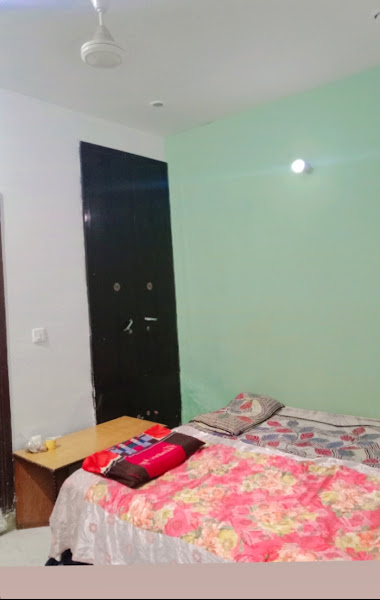 Az Boys & Girl's PG - Co-ed hostel in Delhi