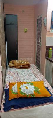 Bed in a 5 Bhk apartment Sodala - Common area