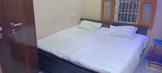 Bed in a 5 Bhk apartment Sodala - Building entrance
