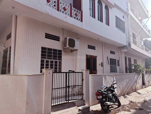 Chaudhary House PG Amrapali Circle - Girls hostel in Jaipur