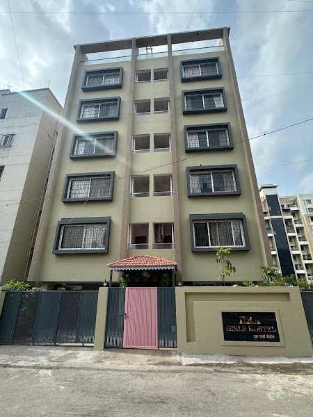 Era Girls Hostel - Girls hostel in Pune