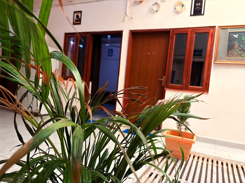 Familia Homes PG - Girls hostel in Delhi