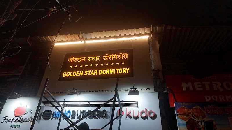 Golden Star Premium Dormitory - Co-ed hostel in Mumbai
