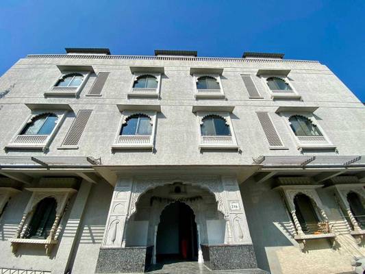 Hello Namaste India- Elite PG C-Scheme - Co-ed hostel in Jaipur