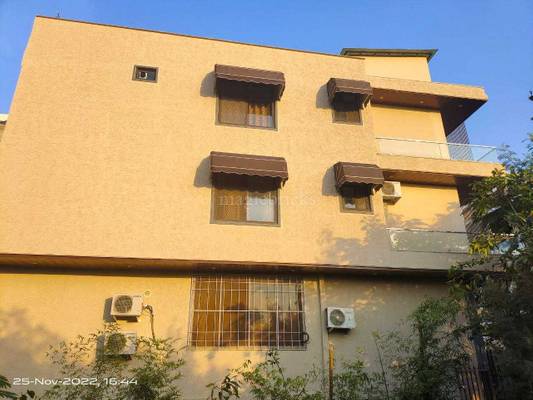 OSHO Villa Home Stay PG Sitabari - Building entrance