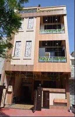 Parnami's PG for girls Raja Park - Girls hostel in Jaipur