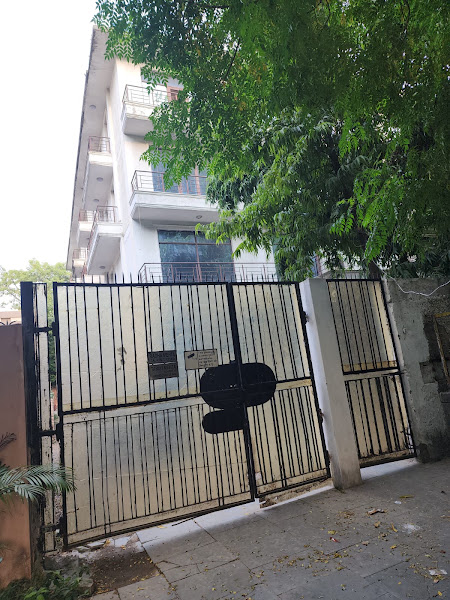 Paying guest - Co-ed hostel in Delhi