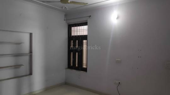 Room/Bed in a 5 Bhk apartment Sodala - Bathroom