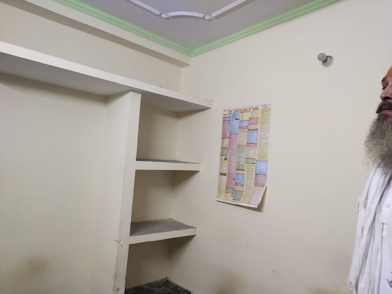 Royal girls and Boys hostel - Co-ed hostel in Delhi