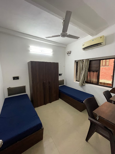 Safehouse Hostel - Co-ed hostel in Delhi