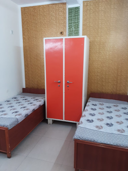 Shree Radhe Boys Pg - Boys hostel in Delhi