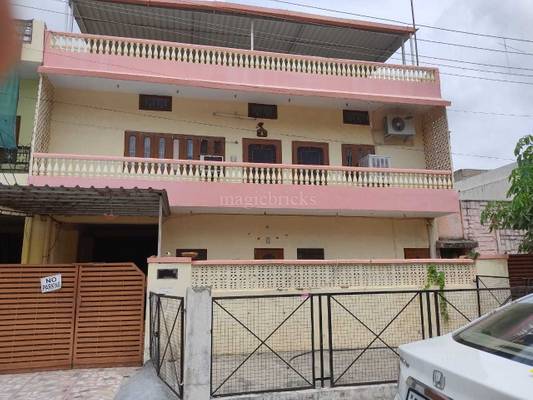 Single Room in a 1 Bhk apartment Malviya Nagar - Co-ed hostel in Jaipur