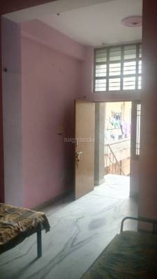 Single Room in a 1 Bhk apartment Raja Park - Dining area