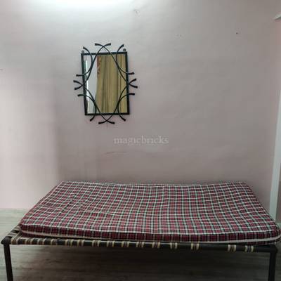 Single Room in a 1 Bhk apartment Raja Park - Common area