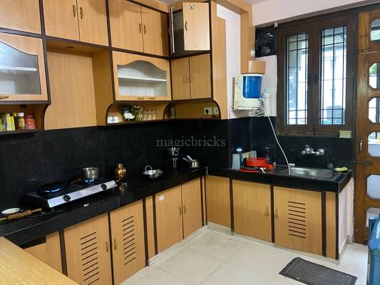 Single Room in a 2 Bhk apartment C-Scheme - Facilities