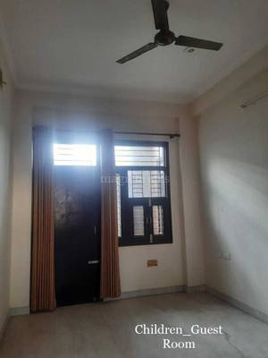 Single Room in a 3 Bhk apartment Jawahar Nagar - Building entrance