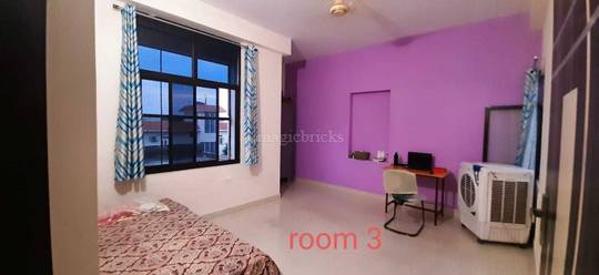 Suraksha PG Hostel for Girls Khatipura - Room interior