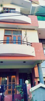 Bed in a 2 Bhk apartment Jawahar Nagar - Room interior