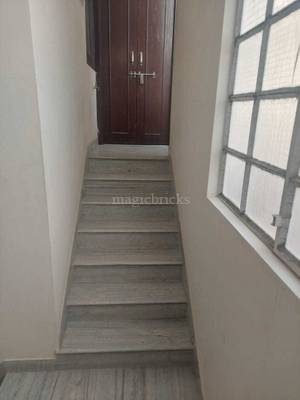 Bed in a 2 Bhk apartment Mahesh Nagar - Room interior
