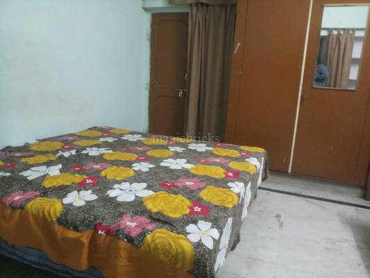 Verma PG Raja Park - Room interior